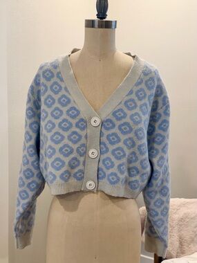 Motel Rocks Blue and Cream Patterned V-Neck Button Cardigan